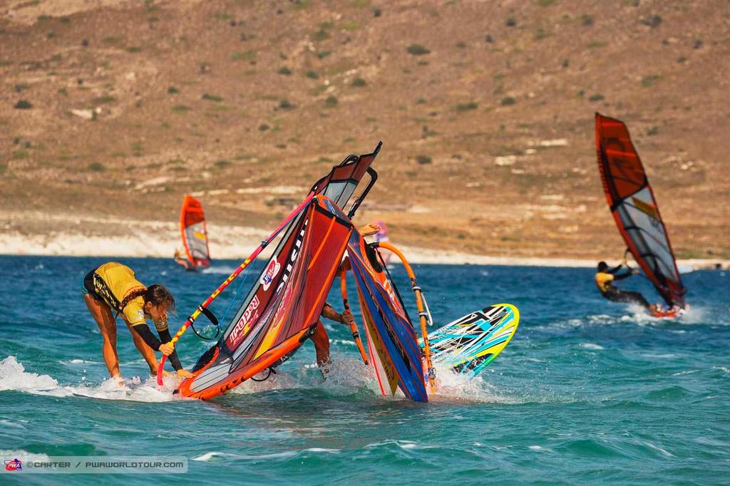 On the head - 2014 PWA Alacati World Cup ©  Carter/pwaworldtour.com http://www.pwaworldtour.com/